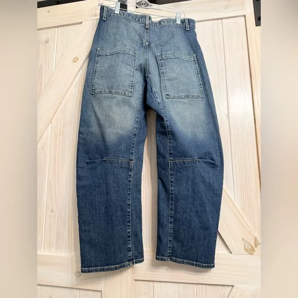 Nili Lotan Shon Bow Leg Classic Wash Jeans size 28-6 Runs large see measurements - Picture 6 of 16